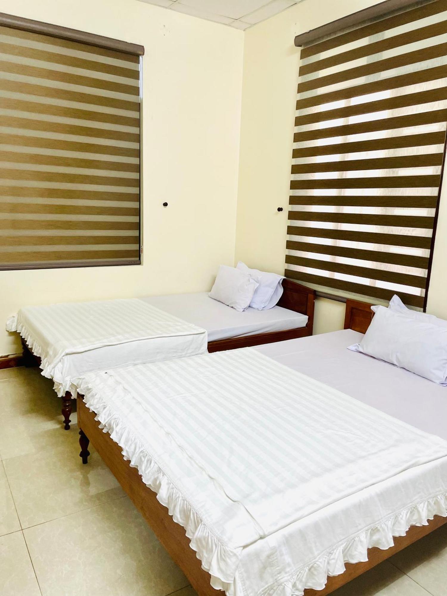 Lam Dao House Bed & Breakfast Dong Hoi Exterior photo